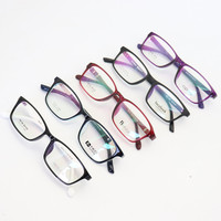 Stock Montures de Lunettes Optiques de Designer Tr90 Mode Mixtes, Montures de Lunettes de Vue Assorties pour Étudiants