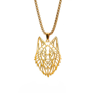Collana con Ciondolo a Testa di Lupo Traforato in Acciaio Inox Placcato Oro, Stile Retrò Personalizzato per Uomo - Product Image 5