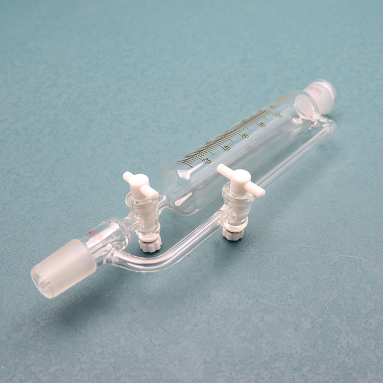 51758. EMBUDO CILINDRICO DE VIDRIO 250ML GRADUADO DE ADICION, S/TAPON – CTR Scientific