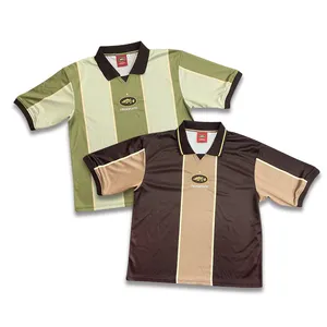 Son tasarım şerit toptan Retro futbol forması futbol tişörtü takım erkekler özel gevşek süblimasyon futbol kıyafetleri