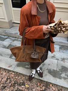 Bolso de Mano Casual de Gamuza a la Moda 2026, Bolso de Hombro de Gran Capacidad con Logotipo Impreso Personalizado - Product Image 3