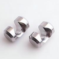 Maßgefertigte 19*30mm Edelstahl 304 Passivierte CNC-Bearbeitete Drehteile Hammer-/Dübel-/Zylindermuttern mit Auto-Spaltclip