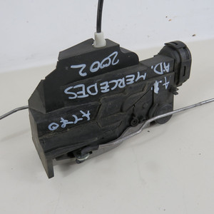 Serratura porta anteriore destra 1687230008 Mercedes Classe A 170(28465 20V-1-C-13) - Product Image 1