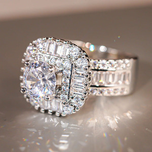 T0893 Anello in oro bianco con diamante taglio ovale, diamante naturale colore G, gioielli da donna per fidanzamento - Product Image 3