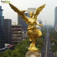 Grande statue d'ange de la victoire en bronze, sculpture en métal finition dorée pour la décoration extérieure de jardin