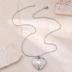 Paslanmaz Çelik Müşteri Fotoğrafı Kalp Madalyon Kolye DIY Kişiselleştirilmiş Kişi Resimli Kolye Dropshipping - Product Image 5