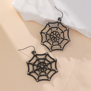 Boucles d'oreilles pendantes en forme de toile d'araignée noire, en alliage de zinc, bijoux de fête d'Halloween, boucles d'oreilles tendance - Product Image 4