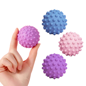 Hochwertiger <span class=keywords><strong>Spiky</strong></span> Fitness Solid Massage <span class=keywords><strong>ball</strong></span> für Yoga Fitness Vielseitiger Übungs roller <span class=keywords><strong>ball</strong></span> - Product Image 4
