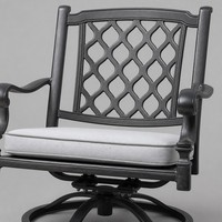 Ensemble de patio extérieur en aluminium coulé noir durable et écologique, chaises pivotantes, table à thé, coussins résistants aux intempéries, utilisation hôtelière