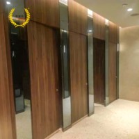 Panneaux alvéolés compacts au design moderne du sol au plafond cloisons de salle de bain faciles à nettoyer panneaux HPL cloisons de toilette