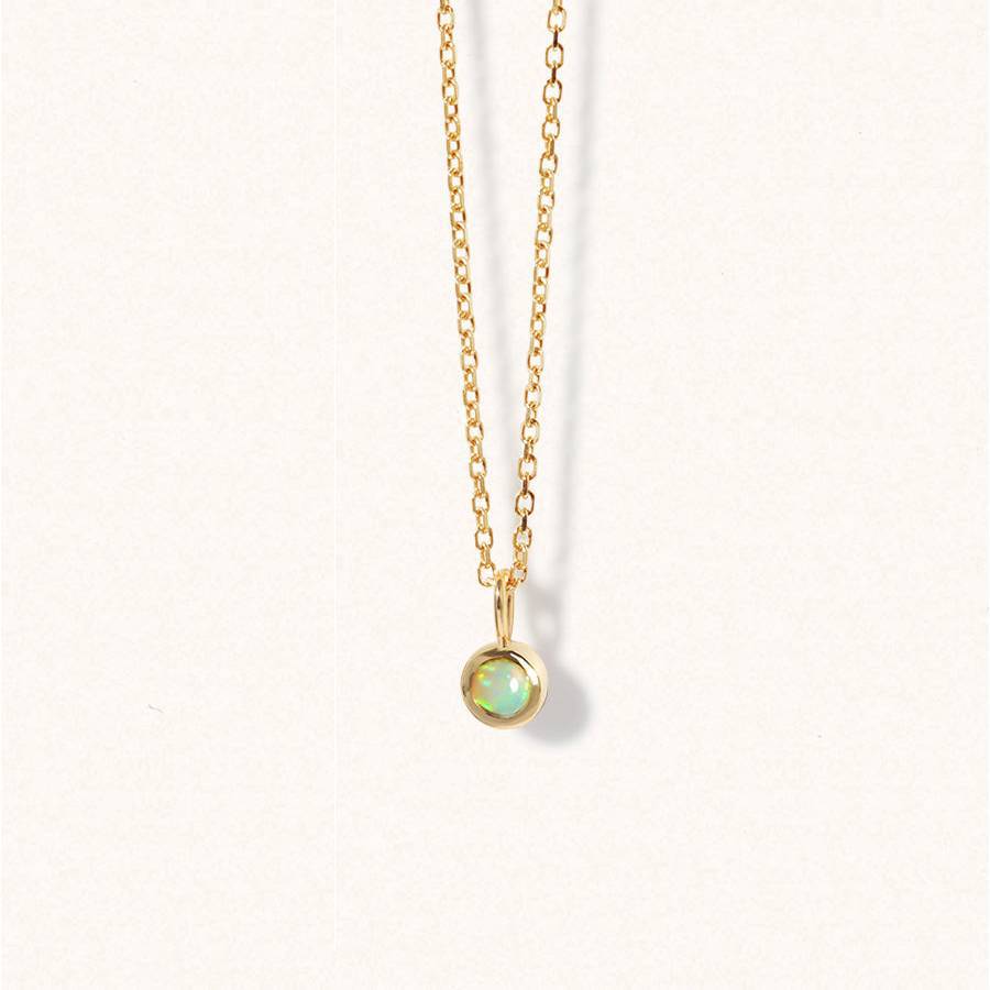 August pendant