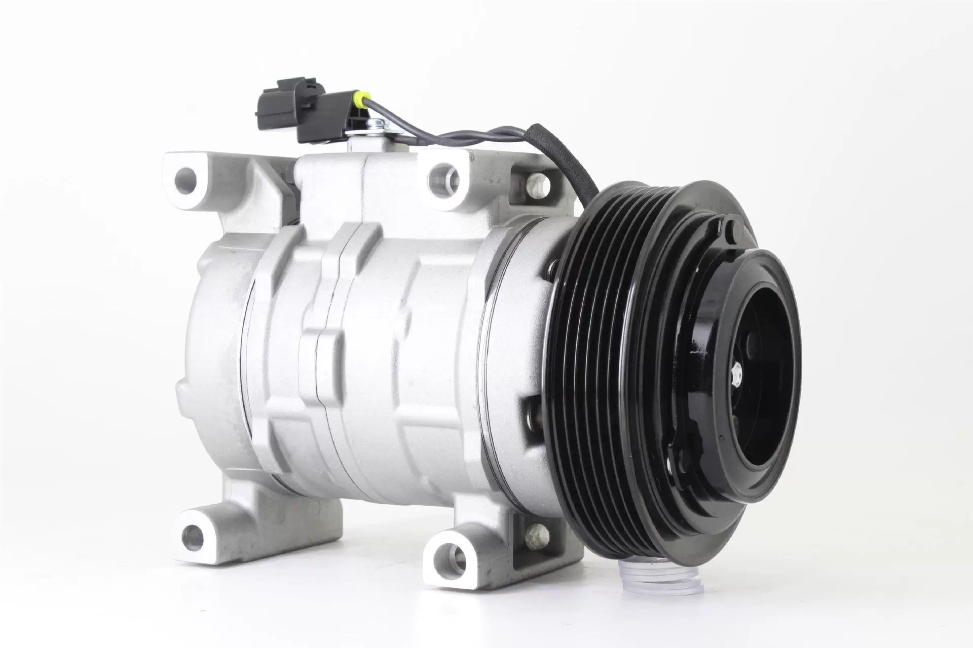 977011S400 97701-1S400 Compressor for Hyundai Solaris Kia Rio
