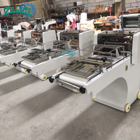 Machine automatique à façonner la pâte à pain de mie |   Équipement de boulangerie en acier inoxydable, production de 24 pièces/min, 3 rouleaux pour farine et eau