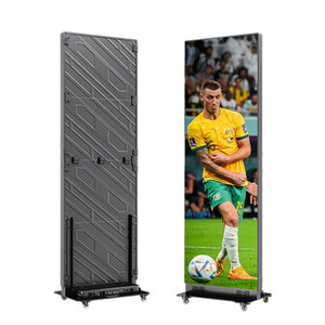 Afficheur LED portable d'intérieur P1.86 640x1920mm 1000 Nits sur pied pour magasin de détail - Product Image 2