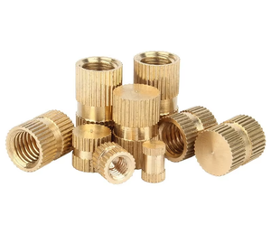 Tuerca moleteada de latón chapado en cobre moldeada por inyección con orificio para inserto de cobre/orificio ciego métrico M3-M8 - Product Image 2