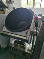 Wok de riz frit au gaz automatique pour restaurant Robot de cuisson intelligent pour sautés Machine de cuisson commerciale