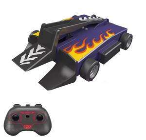 2,4G 8 canales 4WD <span class=keywords><strong>Control</strong></span> <span class=keywords><strong>remoto</strong></span> RC Fighting Robot con armas <span class=keywords><strong>de</strong></span> juguete para niños - Product Image 2