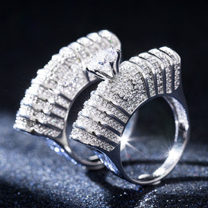 Set di Anelli di Lusso a Doppio Strato per Donne, Elegante Accessorio Traforato per Feste e Matrimoni, Idea Regalo - Product Image 2