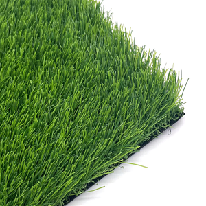 Césped Artificial Realista y Duradero de PE+NET+SBR, Alfombra Resistente a la Intemperie para Diseño de Paisajes, Marca ENOCH, Modelo ENO-AU - Product Image 2