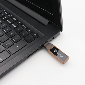 Nuevo modelo para uso en computadora USB 3,0 Metal Madera USB <span class=keywords><strong>Flash</strong></span> Drives 16GB 32GB 64GB pen thumb drive LED Light USB <span class=keywords><strong>flash</strong></span> drive - Product Image 2