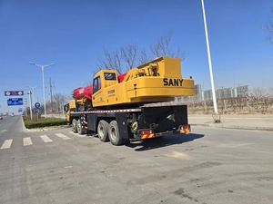 Grúa Móvil Usada SANY STC500S, Grúa sobre Camión Usada de 50 Toneladas, Alto Rendimiento, Segunda Mano - Product Image 2