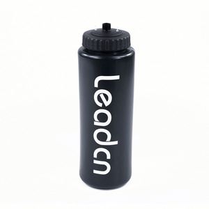 Bouteille d'eau de sport d'extérieur en plastique, anti-fuite, réutilisable, sûre, portable, 750 ml, bouteille d'eau de gym pour promotion - Product Image 2