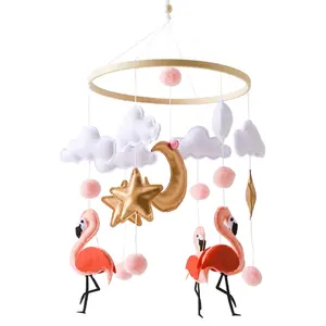 Vente en gros de mobile bébé nouveau-né pépinière décor en bois pour berceau Flamenco Star pourrait mobiles de berceau