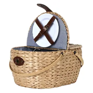 Valentine Day Double Folding Handles Woven Gift Natural Willow Candy seagrass Basket Picnic Basket set 2 Person