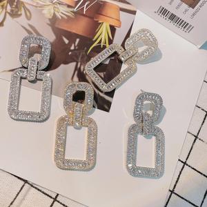 HIBRIDE à la mode luxe forme carrée goutte boucles d'oreilles pour femmes cubique zircone mariée fête bijoux chaud 2021 E-1010 - Product Image 2