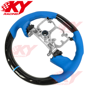 Accessoires de voiture pour Toyota Tacoma Volant de voiture en fibre de carbone LED pour Camry SE Corolla LE RAV4 Supra 86 Highlander Runner - Product Image 3
