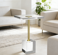 Table d'appoint carrée en acrylique avec un design moderne et une construction durable pour le salon et le bureau à domicile