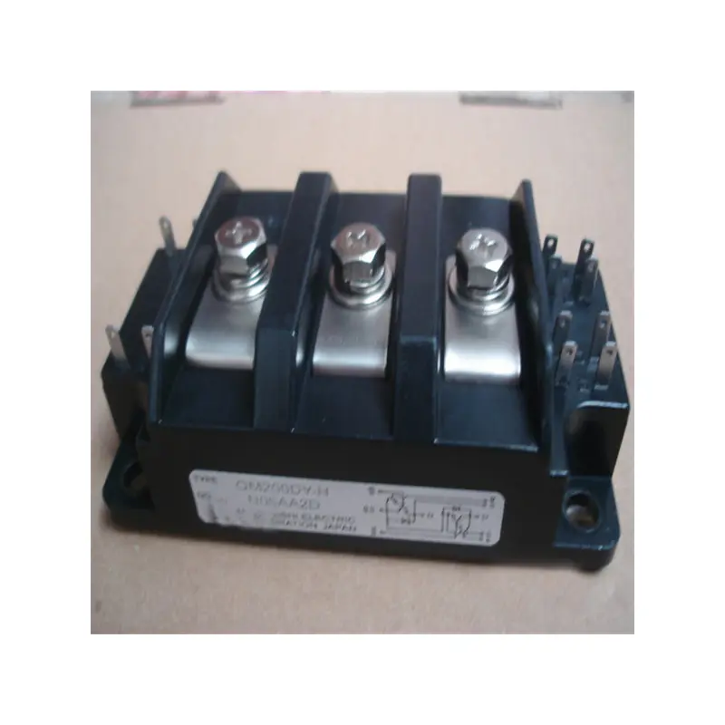 Giao hàng nhanh Darlington Transistor 100A 600V Darlington bóng bán dẫn điện QM200DY-H cho mingu