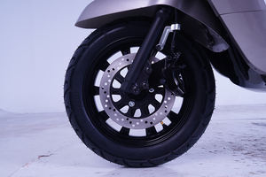 Directo de fábrica 1500W <span class=keywords><strong>Motor</strong></span> Motocicleta eléctrica 60V 72V Venta caliente Bicicleta deportiva E-Motocicleta para entrega de alimentos Adulto - Product Image 3