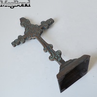 Croix antique en fonte avec base pour la décoration de la maison, croix de table vintage en métal