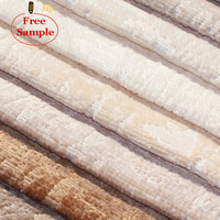 Tissu de rideau de canapé en chenille tricoté jacquard 2025 NOUVEAU 100% polyester Rouleau personnalisé Haute qualité Textile de maison Mode Vente en gros