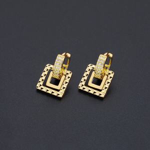 ต่างหูห่วงประดับเพชรซิร์คอน ดีไซน์แฟชั่นคุณภาพสูง รุ่นใหม่ล่าสุดจาก Jxx ชุบทองดูไบ 24K สำหรับผู้หญิง เหมาะสำหรับงานปาร์ตี้ - Product Image 2