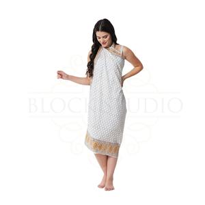 Pareo de algodón con estampado a mano en verde Chateau y bronce de silicona para mujer, ligero para el verano - Product Image 2