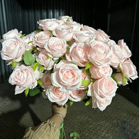 Hochwertige Hochzeits- und Festdekoration Künstliche Seidenrosen 3-Köpfiger Rosenstrauß Burgunderrote Rosenblüten