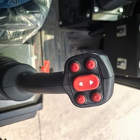 Mini-chargeuse frontale Euro Stage V, moteur diesel, système d'entraînement hydrostatique, chargeuse compacte sur roues de 600 kg à 1000 kg, haute efficacité
