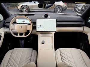 Personalización Interior <span class=keywords><strong>de</strong></span> Autos Usados: Nio 2025 EC6, SUV Eléctrico <span class=keywords><strong>de</strong></span> Alta Velocidad, Eficiente y Totalmente Eléctrico - Product Image 3