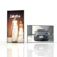Écran LCD numérique haute luminosité 43 pouces 700 nit 4K HD ultra-fin à montage mural pour magasin de vêtements