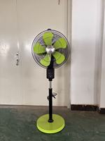 Ventilateur sur pied électrique commercial et domestique à commande mécanique rotative à 360 degrés, en plastique, à double tête, pour usage extérieur et hôtelier