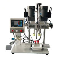 Machine de capsulage semi-automatique pneumatique à quatre roues avec garantie d'un an pour les bouchons à vis et les bouchons à pompe