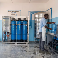 Équipement complet de station de remplissage d'eau, système RO 500 LPH avec réservoirs FRP pour ligne de remplissage de bouteilles de 5 gallons, usine pour petites entreprises