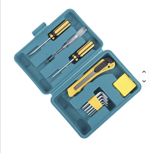Kit de réparation automobile d'urgence 6-en-1 de haute qualité, outils en fer malléable, poignée antidérapante, étui de rangement rigide portable WK-37-CS OEM Supp - Product Image 1