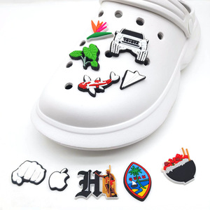 Vente en gros directe d'usine, breloques de chaussures en PVC de dessin animé, breloques en caoutchouc en vrac <span class=keywords><strong>Post</strong></span> Malone pour la décoration de chaussures - Product Image 2