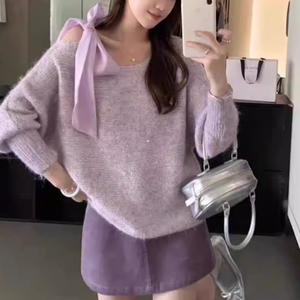 Suéter de punto con lazo de satén y hombros descubiertos para mujer - Top de punto brillante de corte holgado a la moda - Product Image 2