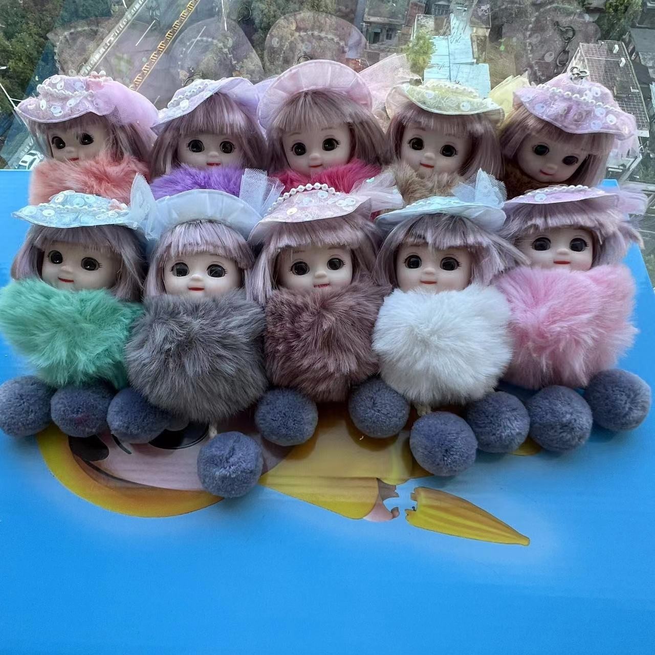 Lace hat doll pendant