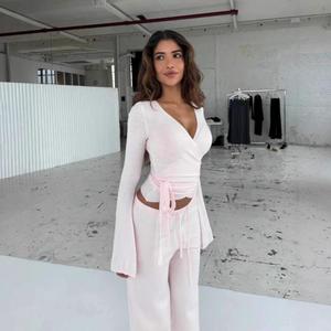 Nouvel ensemble décontracté d'automne : haut à lacets et pantalon ample - Product Image 2