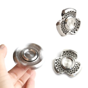 Spinner de Mano de Acero Inoxidable para Adultos, Juguete Antiestrés EDC, Spinner de Oficina de Aleación, Juguete Sensorial para la Ansiedad - Product Image 5
